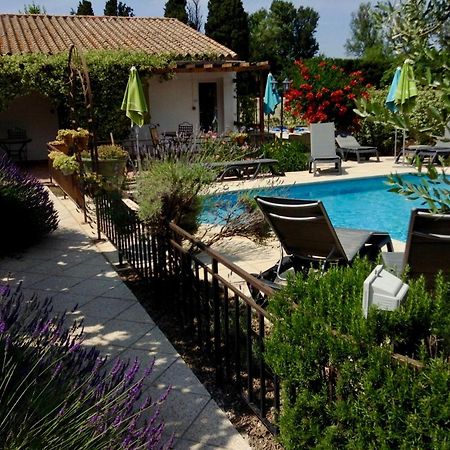 Logis Hotel Restaurant Hostellerie De La Tour Fontvieille Exterior foto